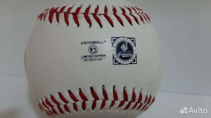 Бейсбольный мячи