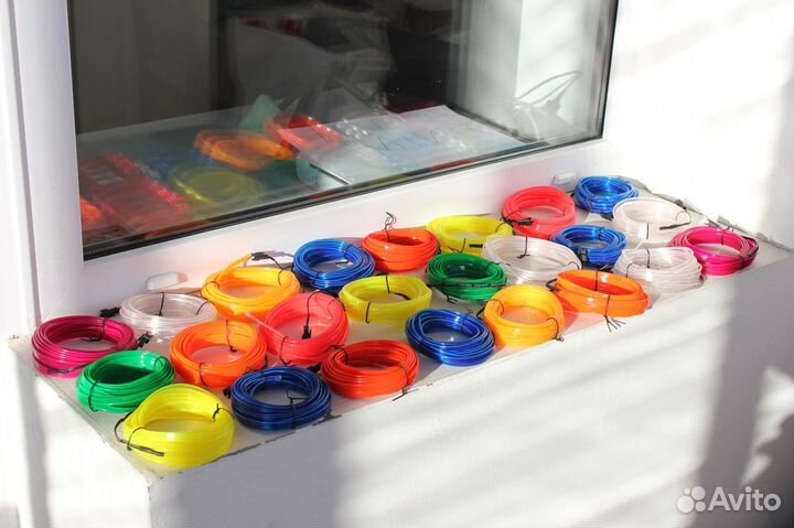 Неоновая нить В автомобиль холодный неон 5 метров