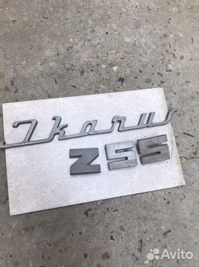 Логотип шильдик Икарус металл