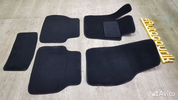 Коврики в салон Audi Q3 (2011-2018) Lux