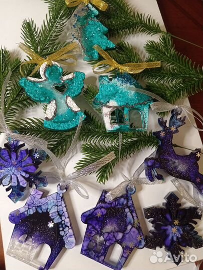 Елочные игрушки из эпоксидной смолы