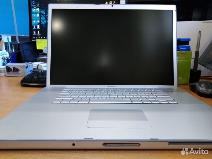 Macbook Pro 17 Мак бук про 17 дюймов