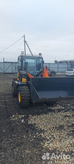 Фронтальный погрузчик Kyloton ZL20, 2023