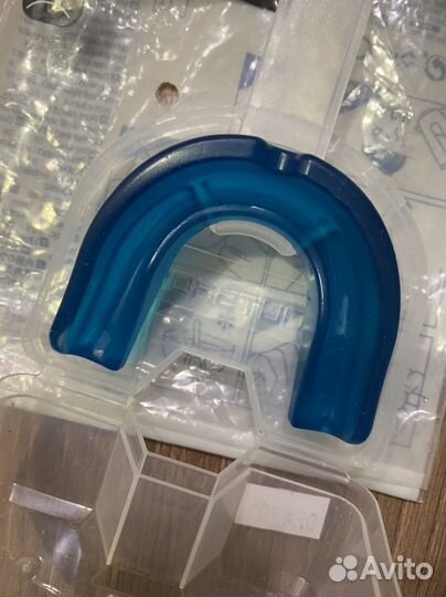 Бинты боксерские Everlast 275см, капа Outshock