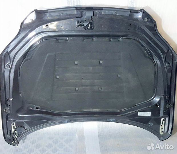 Капот на Audi Q7 4L (2011)