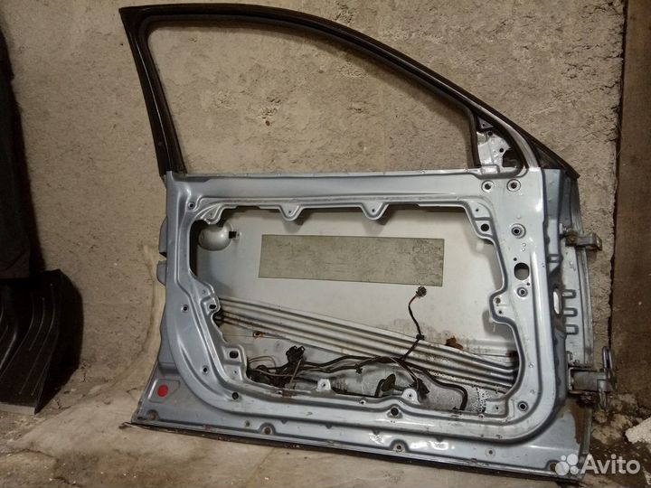 Дверь VW Passat B5