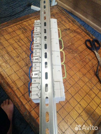 Блок силовых розеток iek нем. ст с автомат.выключ