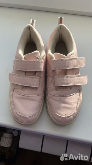 Кроссовки для девочки