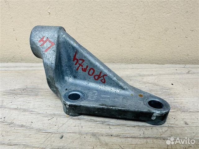 Кронштейн редуктора задний левый Kia Sportage 4