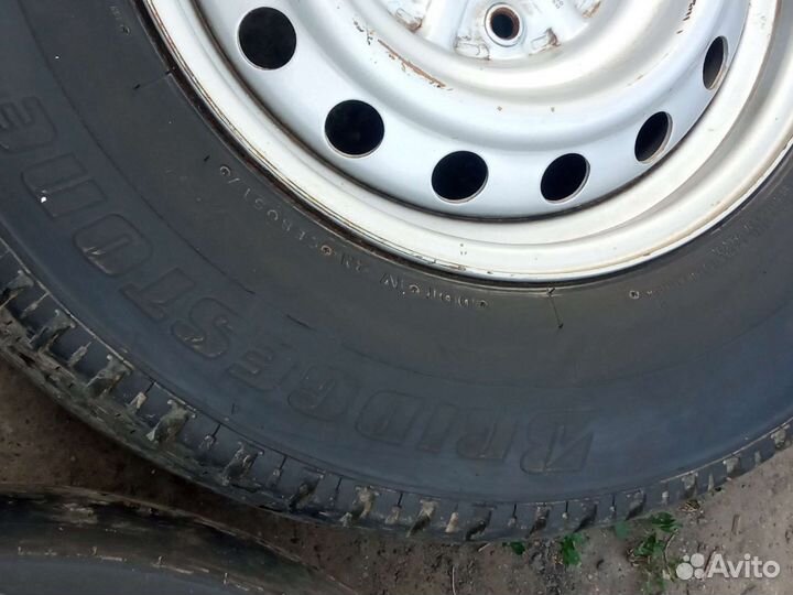 Bridgestone Dueler H/T 16/105 R16