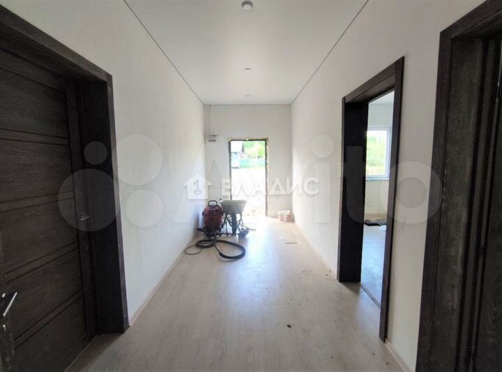 Дом 76 м² на участке 7 сот.