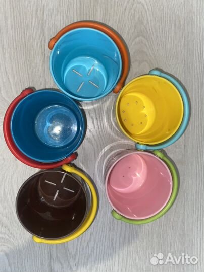 Игрушки для купания в ванной