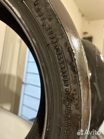 Две покрышки r17
