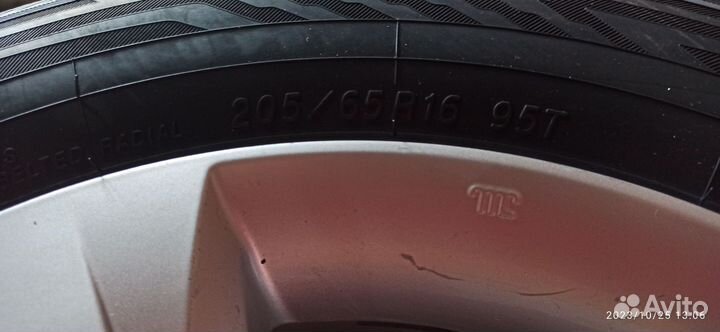 Yokohama IceGuard Stud IG65 205/65 R16