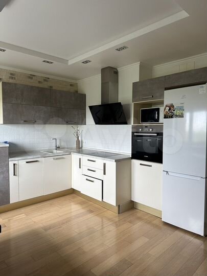 2-к. квартира, 65 м², 11/16 эт.