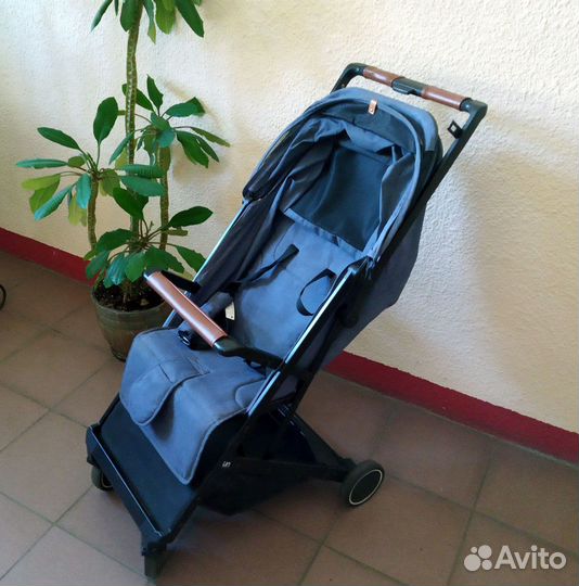 Прогулочная коляска бу