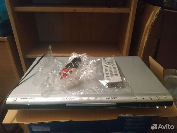 DVD плеер Thomson