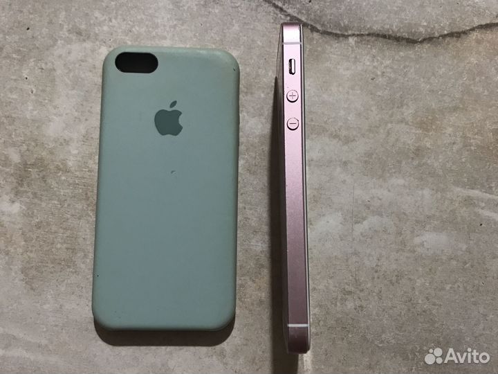 iPhone SE, 16 ГБ