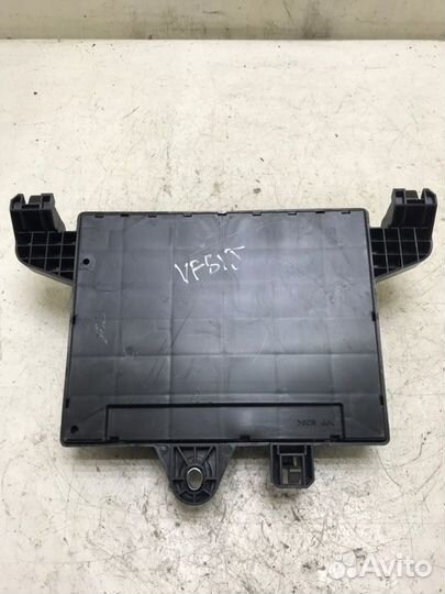 Блок предохранителей Opel Astra J Z16XER 2010