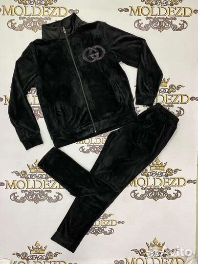 Спортивный костюм велюр 48-50, 50-52 и 52-54рновый