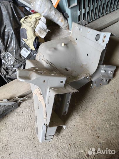 Camry 40 лонжерон