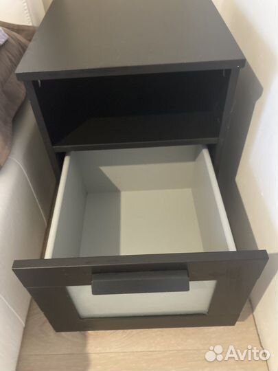 Тумба прикроватная