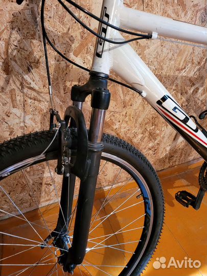 Горный велосипед GT 26