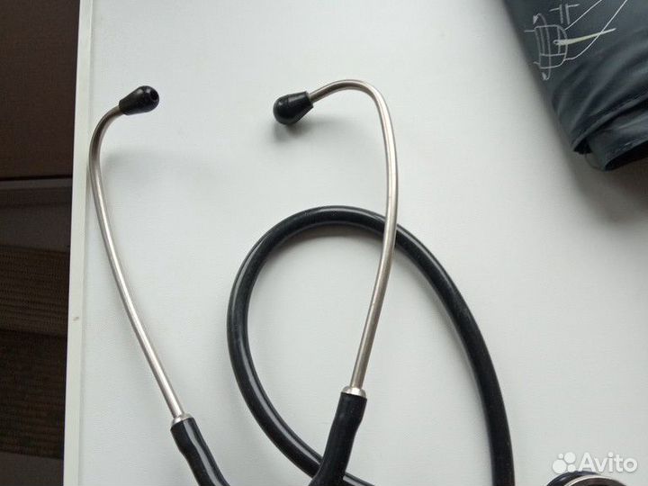 Механический тонометр для измерения давления