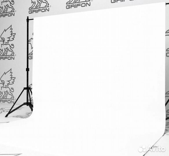 Белый тканевый фон Grifon B-94 (300х360см)