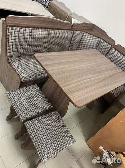 Кухонный уголок