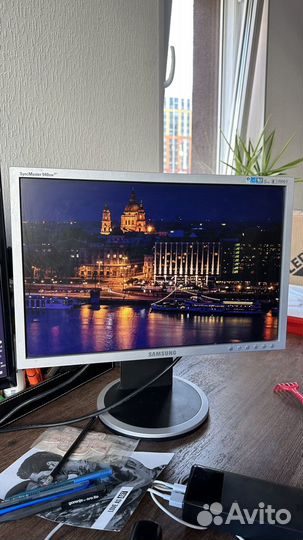 Монитор Samsung syncmaster 940bw plus