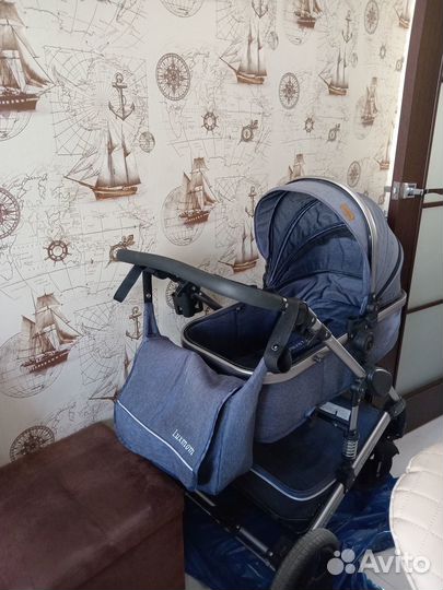 Продам коляску 2 в 1