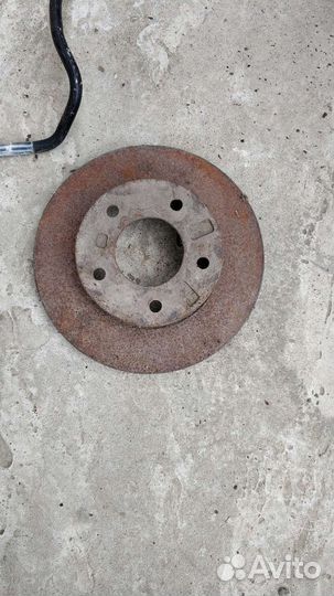 Ступица Mitsubishi diamante f31a