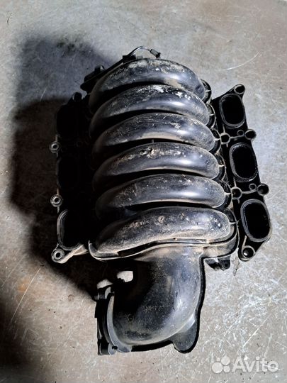 Коллектор впускной Audi A6 C6