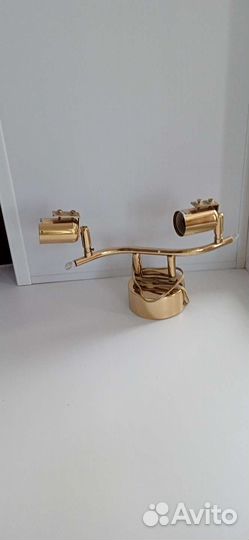 Светильник вращающийся