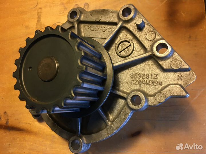 Volvo.Вольво.Помпа.Т6/2.9