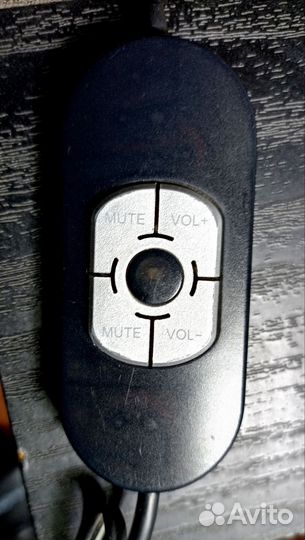 Компьютерные колонки Edifier