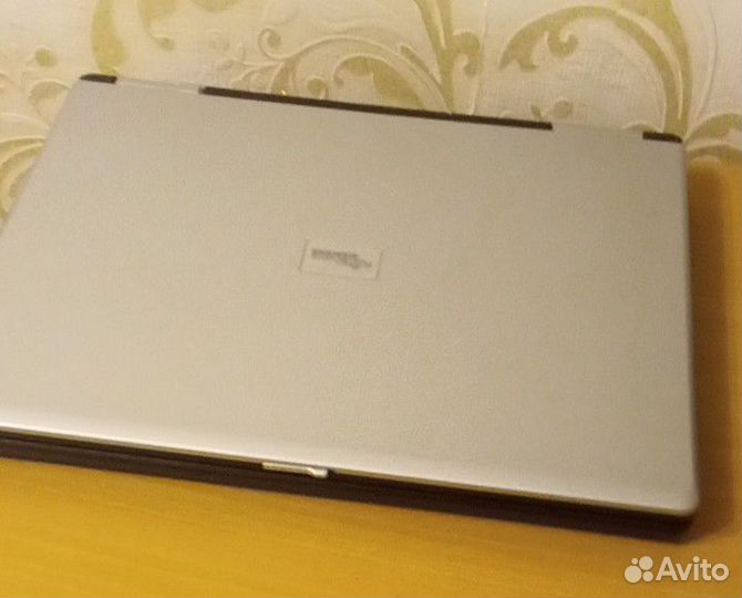 Ноутбук fujitsu siemens amilo li 1705