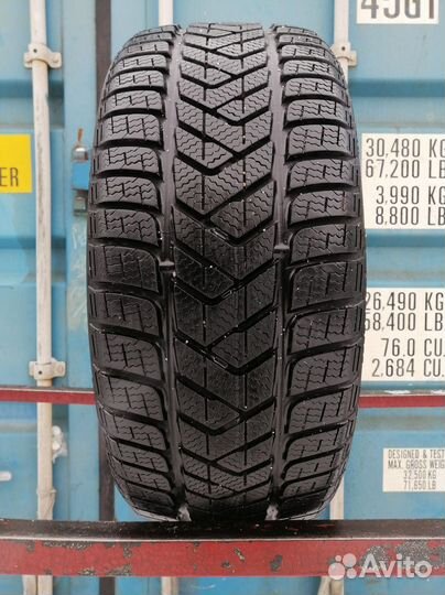 Pirelli Winter Sottozero 3 225/45 R17 94H