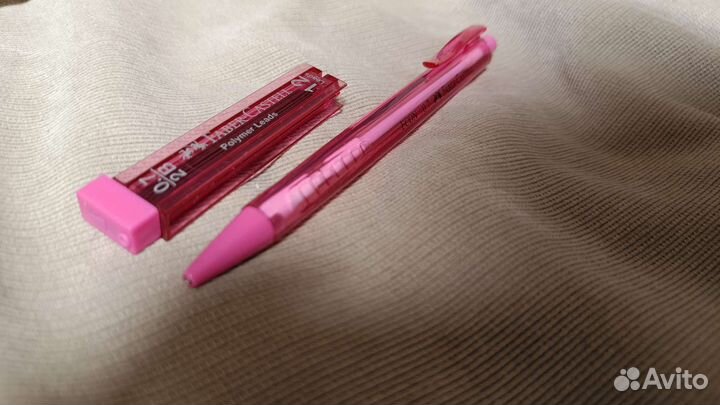 Механический карандаш Faber-Castell + грифели 0.7