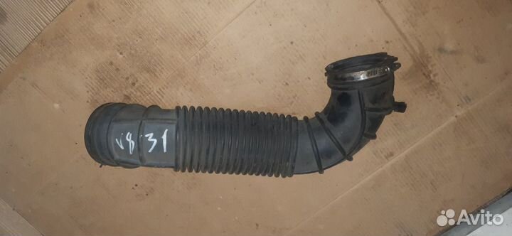 Патрубок воздушного фильтра dodge RAM 5.7L