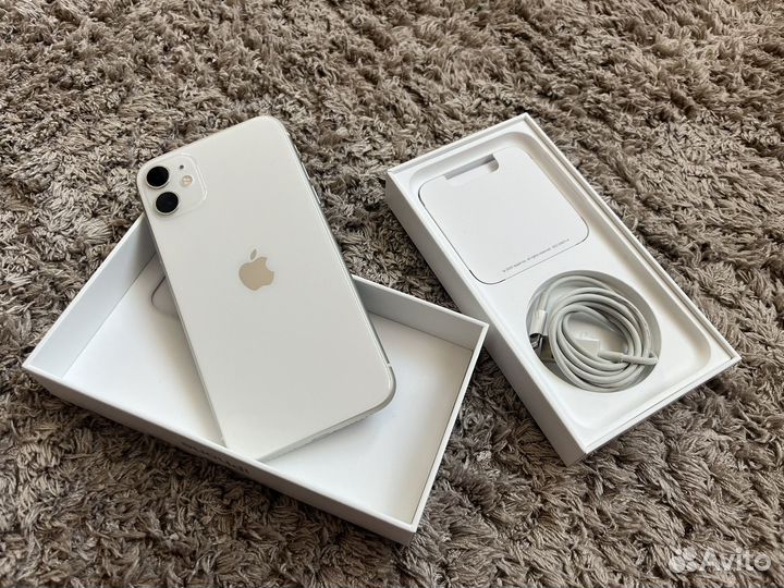 iPhone 11, 64 ГБ