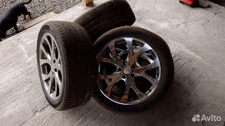 Hilo Sport XV1 235/50 R19