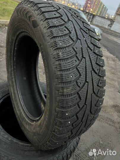 Nokian Tyres Hakkapeliitta 5 235/65 R17