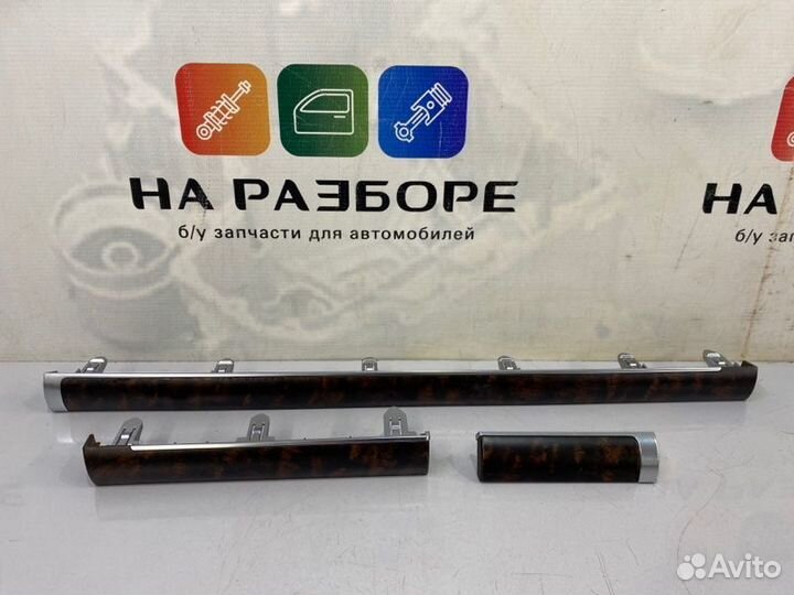 Накладки на торпедо боковые Toyota Land Cruiser