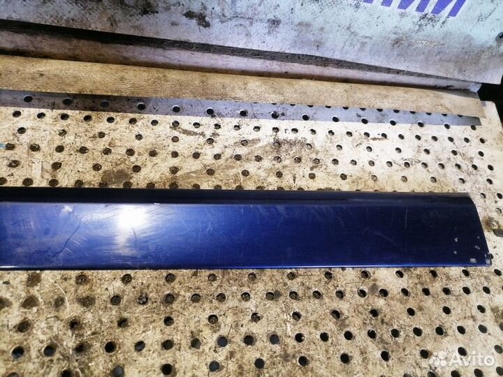 Молдинг двери Opel Astra H