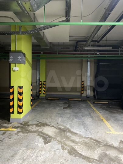 Машиноместо, 14 м²