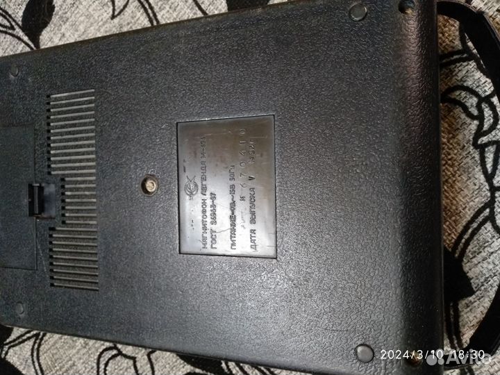 Кассетный магнитофон Легенда 404