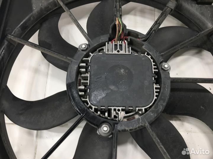 Диффузор вентилятора Volkswagen Passat B7 (2010—2015)