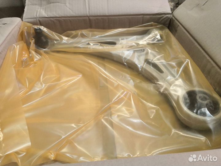 Рычаг передний левый Hyunai sonata / KIA optima